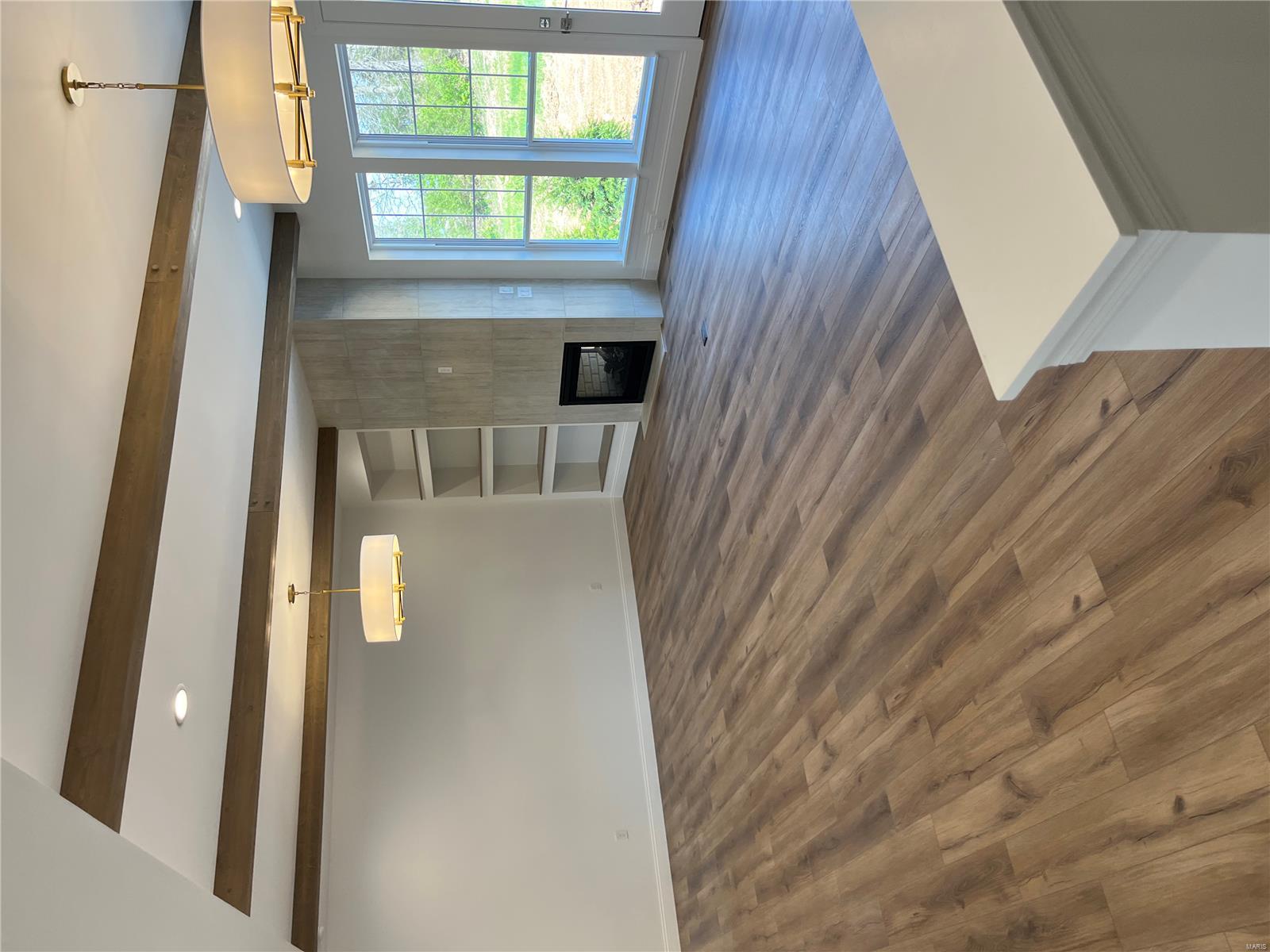 477 Parkview Lane