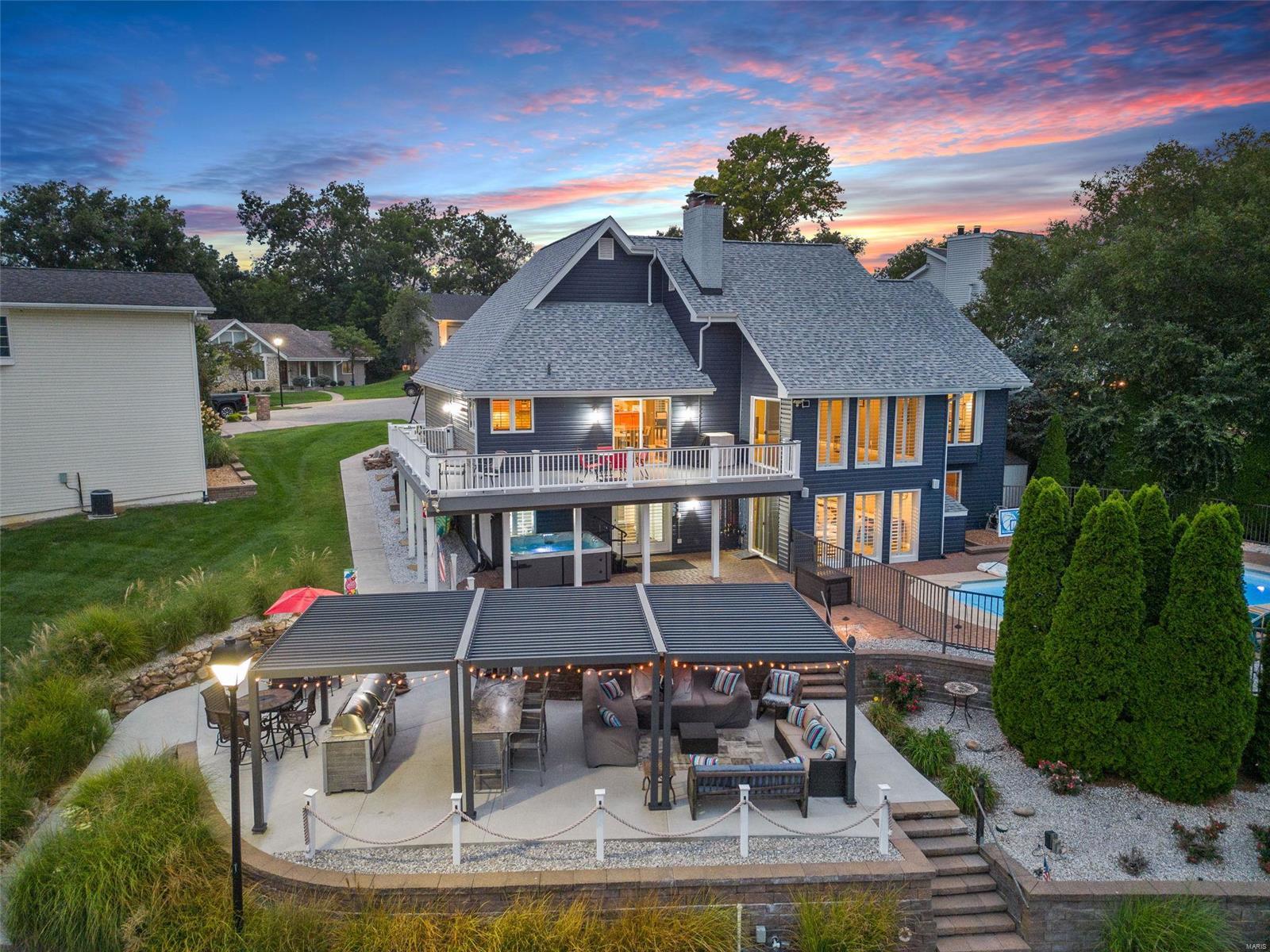 Harbor Pt Estate - Residential