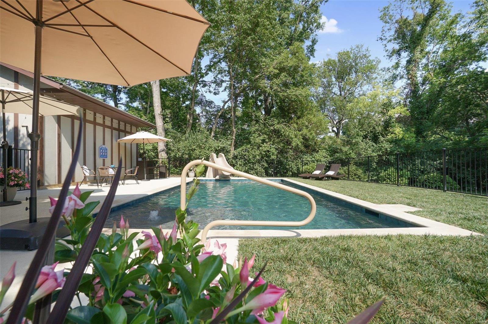 Westwood Country Club Sec B - Residential