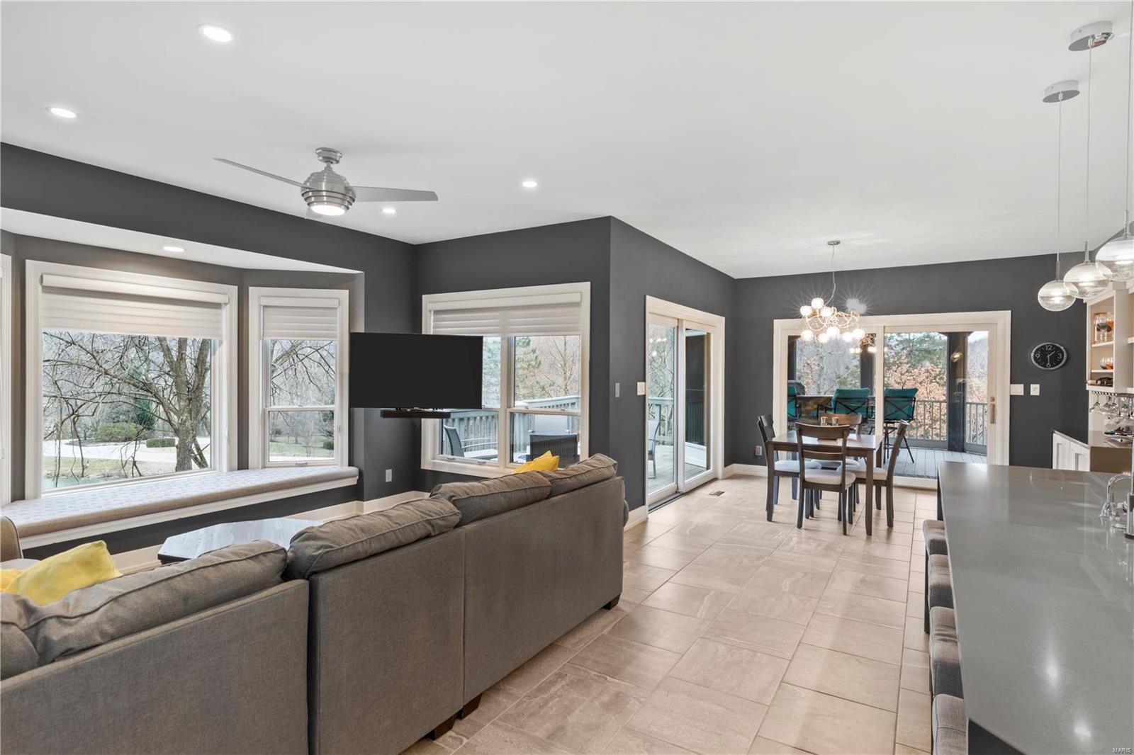 Wildhorse Spring Farm Eight - Residential