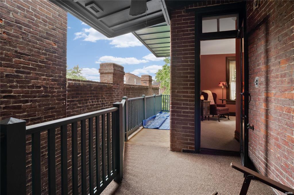 St Louis, Missouri 63104, United States, 3 Bedrooms Bedrooms, ,3 BathroomsBathrooms,Residential,Active,19234