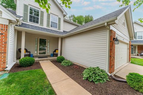 Townhouse in O'Fallon MO 635 Hawk Run Drive.jpg