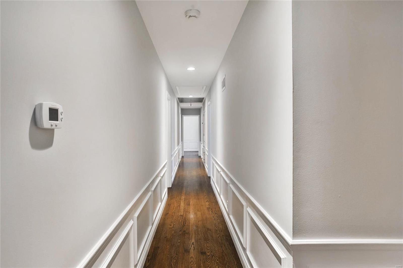 Coach-N-Four - Residential