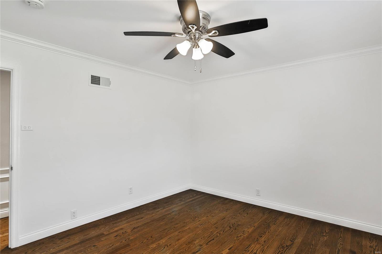 Coach-N-Four - Residential