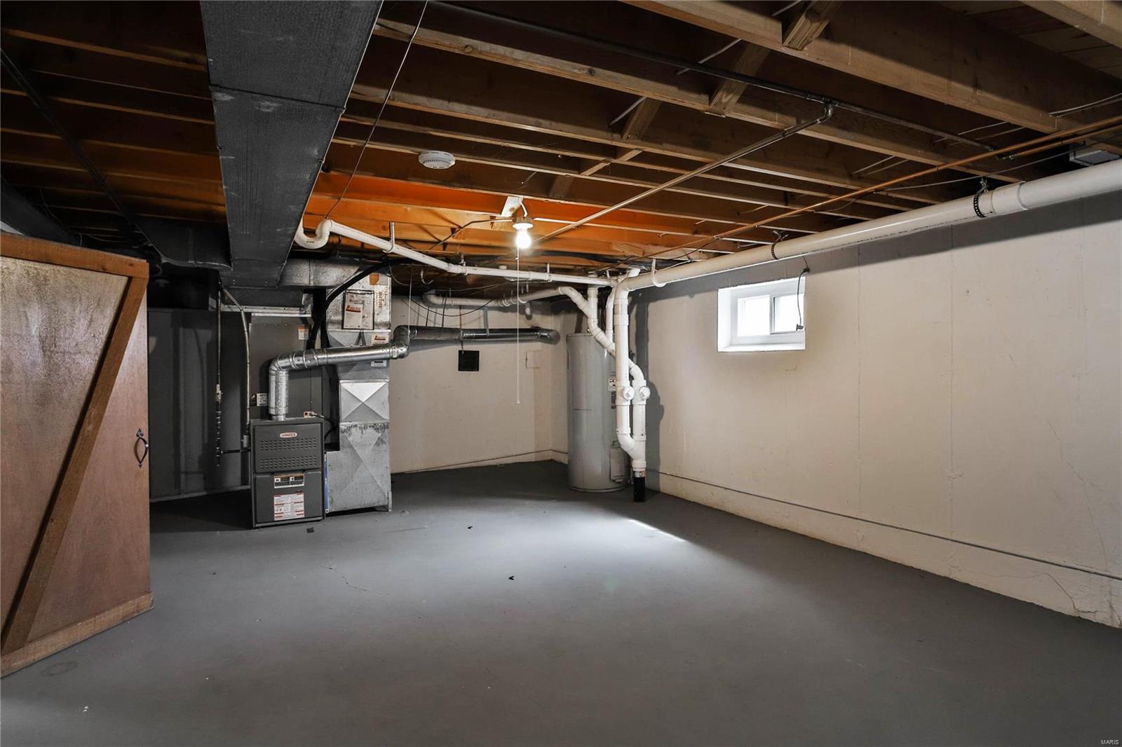 Coach-N-Four - Residential