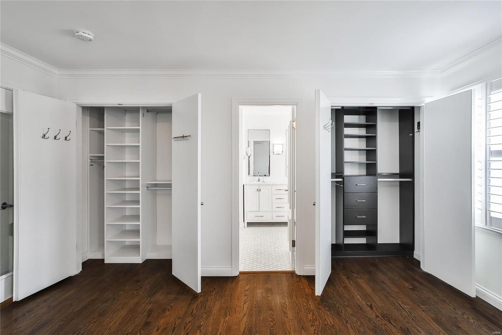 Coach-N-Four - Residential