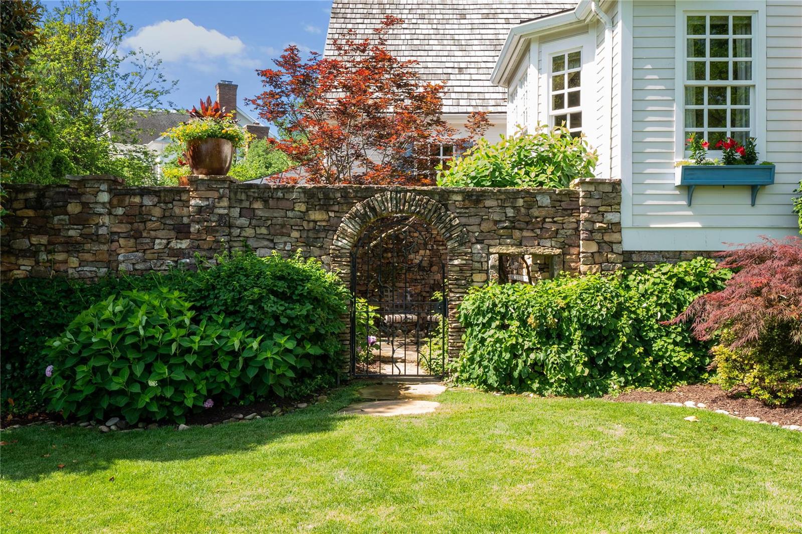 Faron Acres - Residential