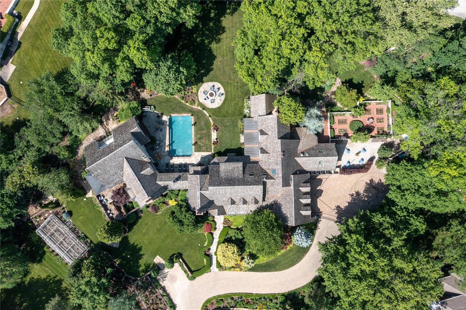 Faron Acres - Residential