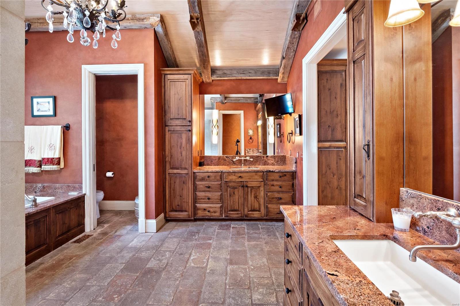 Faron Acres - Residential