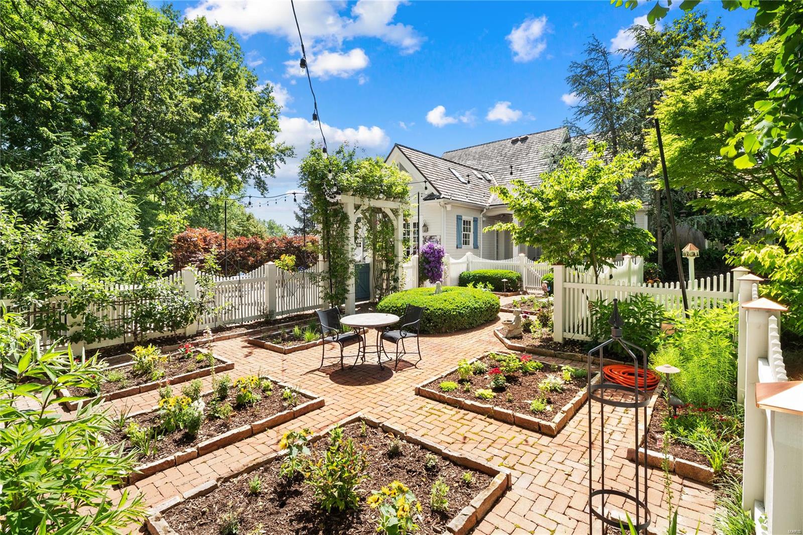 Faron Acres - Residential