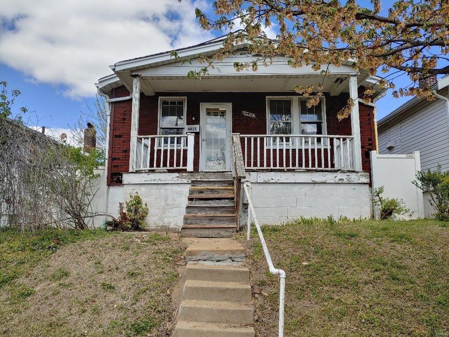 Great bungalow with so many features! Nice covered front porch, spacious rooms, level backyard and much more! Don't wait! Home sold as-is.