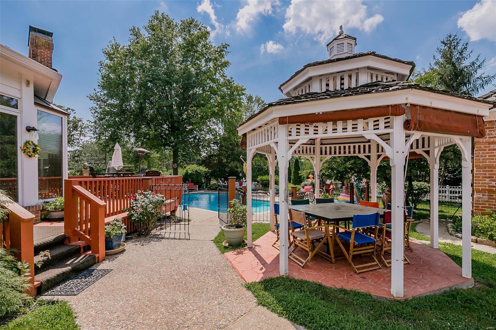 Oakcrest Estates - Residential