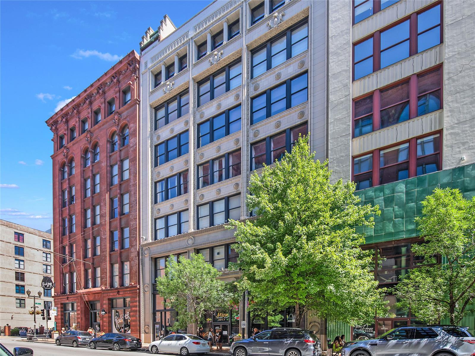1015 Washington Avenue 304