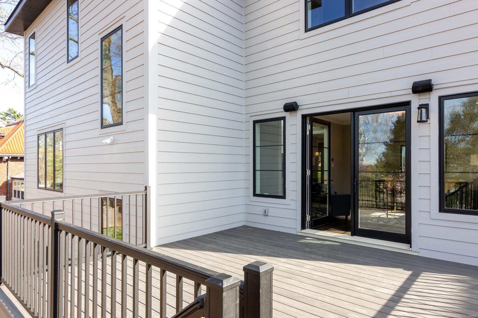 Forsyth Place - Residential