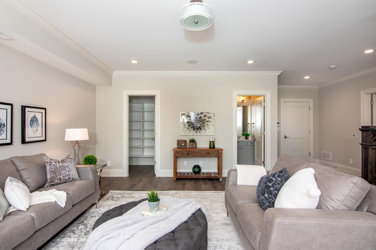 Forsyth Place - Residential