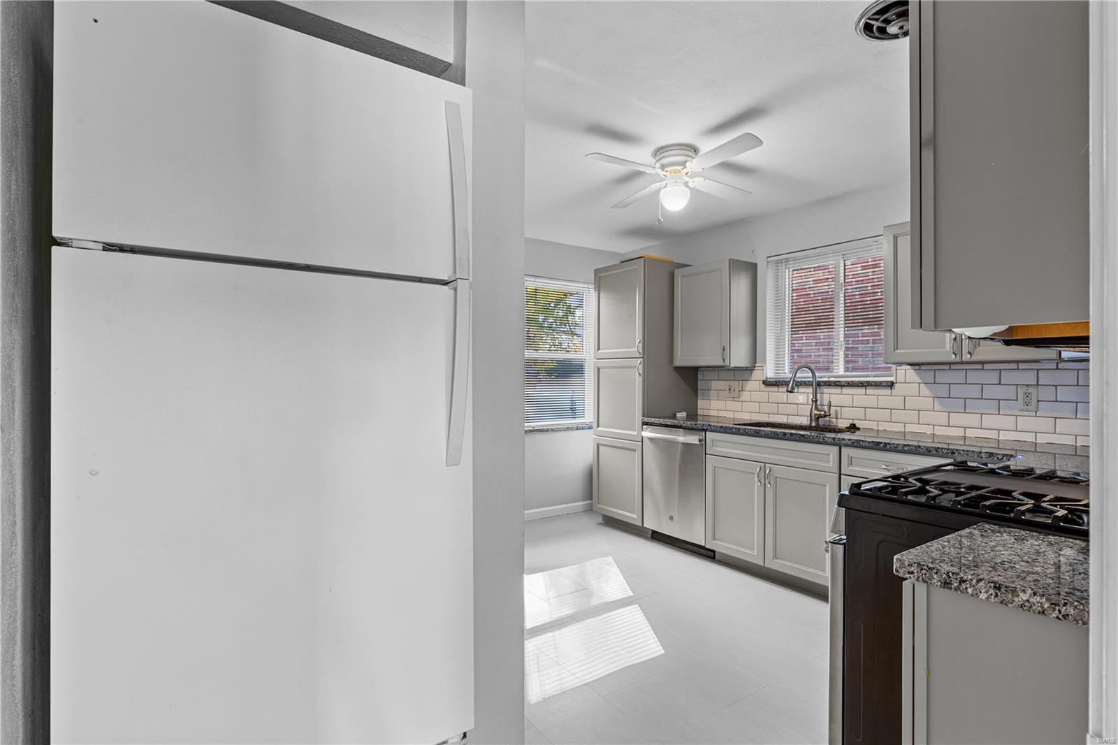 Hill Top View 5 - Residential