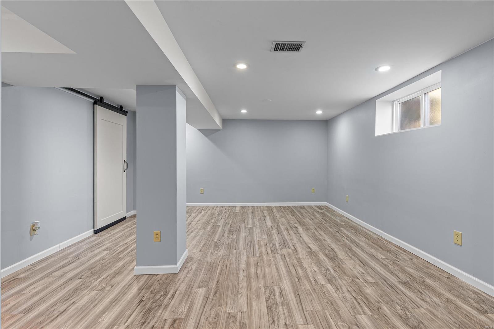 Hill Top View 5 - Residential