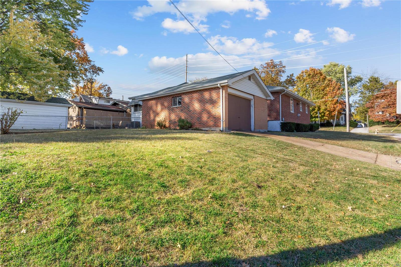 Hill Top View 5 - Residential