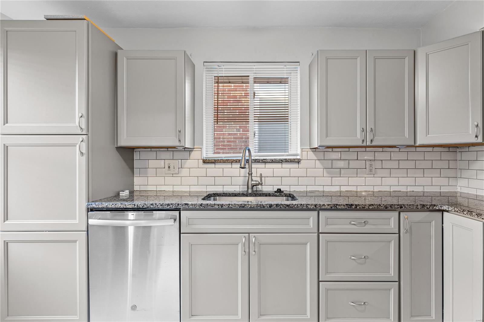 Hill Top View 5 - Residential