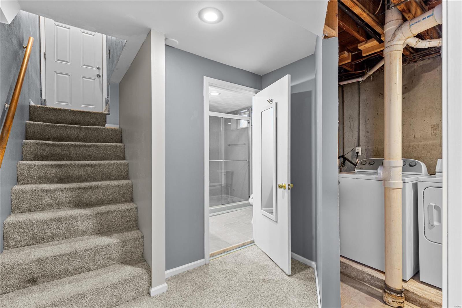 Hill Top View 5 - Residential