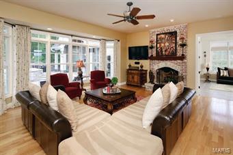 Kehrs Mill Glen Lt 4 - Residential