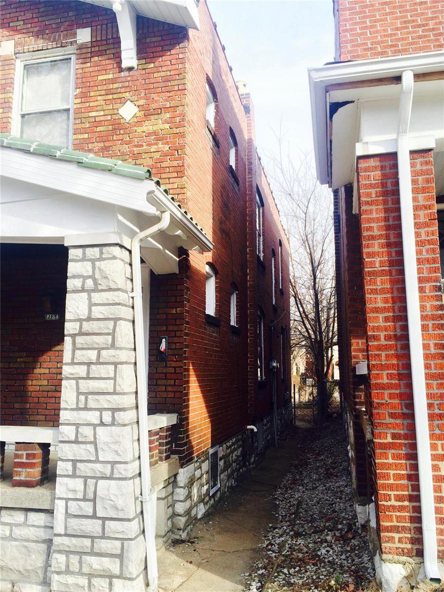 St Louis Commons Add - Residential Income