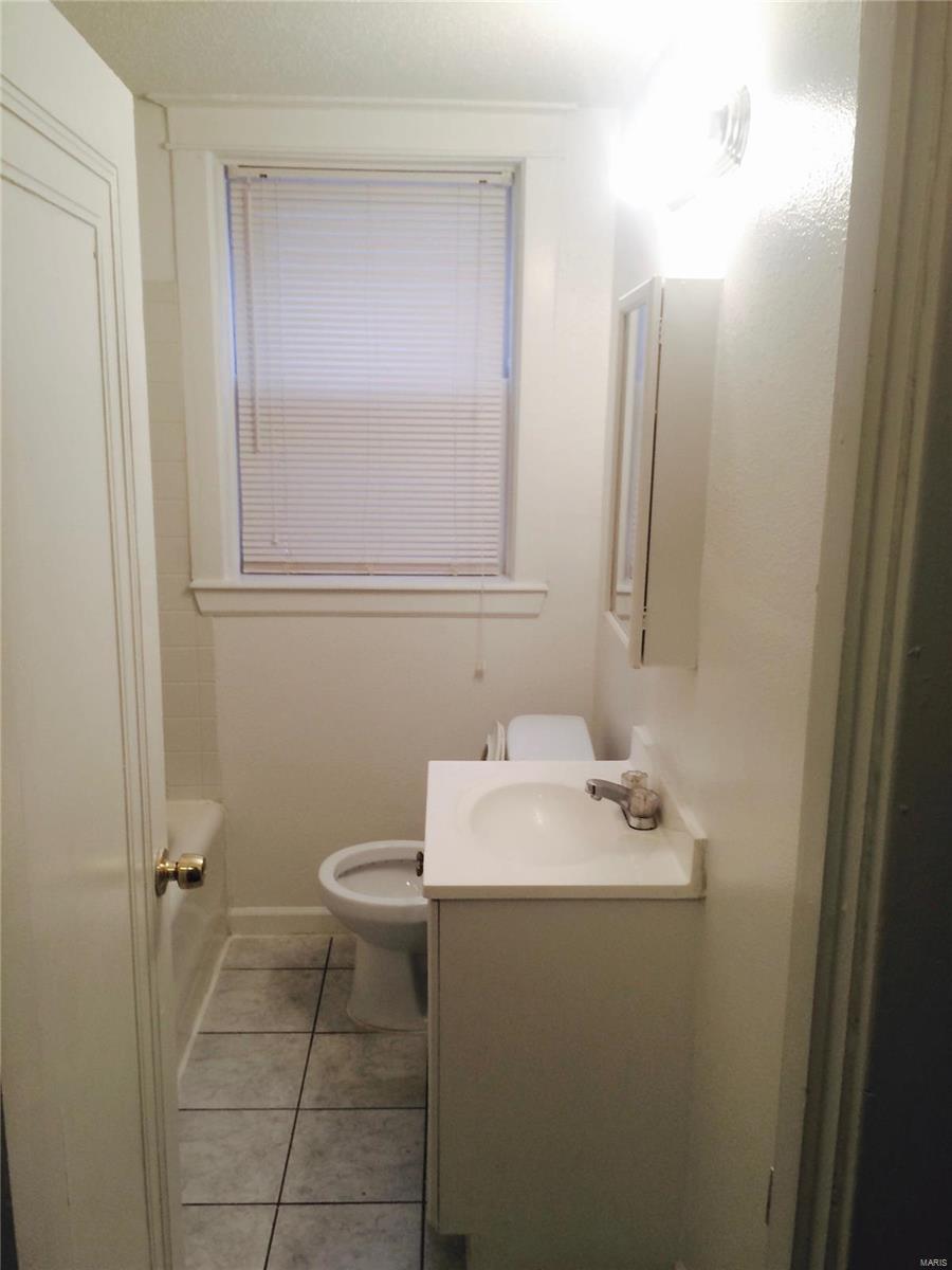 St Louis Commons Add - Residential Income