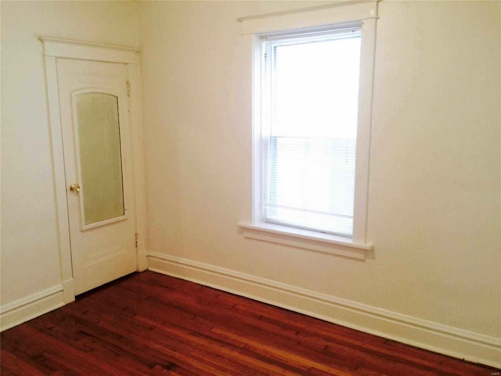 St Louis Commons Add - Residential Income