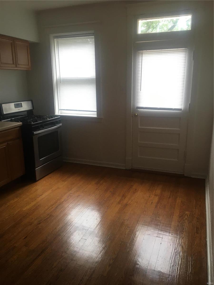 St Louis Commons Add - Residential Income