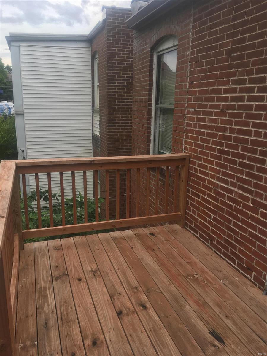 St Louis Commons Add - Residential Income