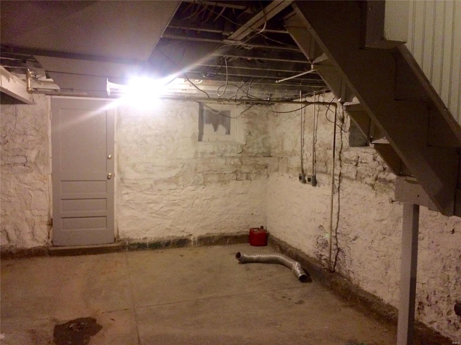 St Louis Commons Add - Residential Income