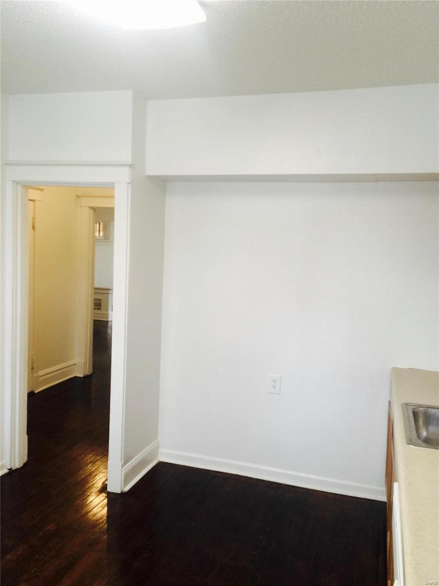 St Louis Commons Add - Residential Income