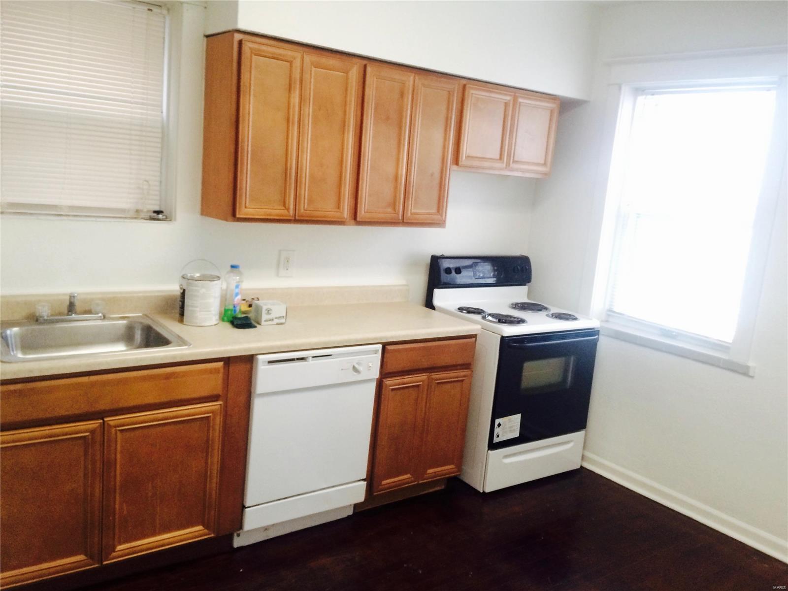 St Louis Commons Add - Residential Income