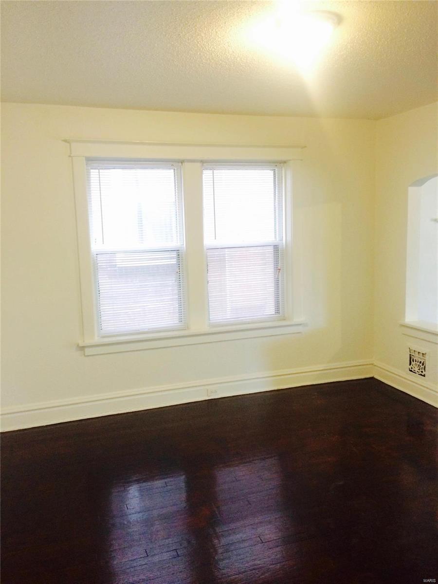 St Louis Commons Add - Residential Income