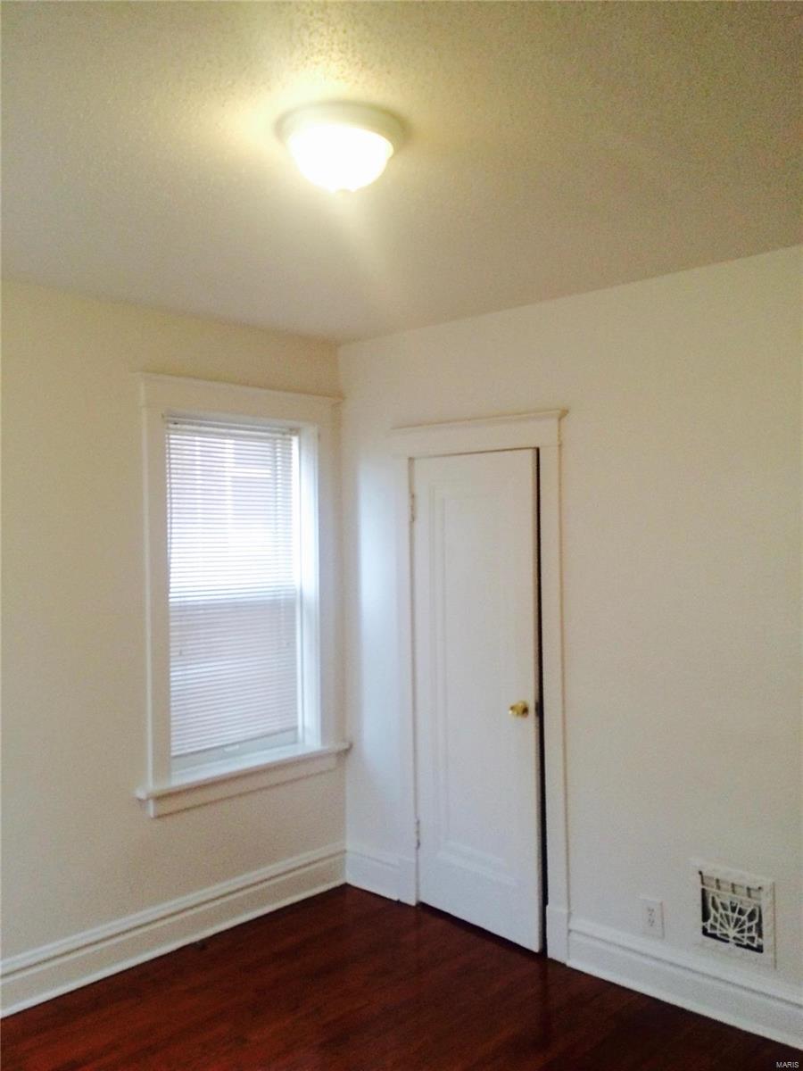 St Louis Commons Add - Residential Income