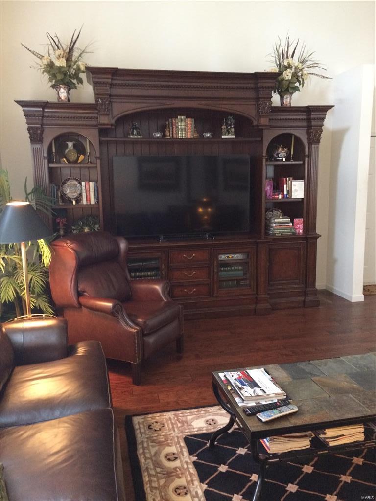 Justus Pointe - Residential