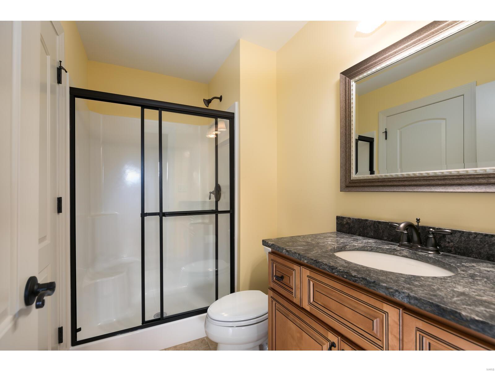 Ladue Court Villas - Residential