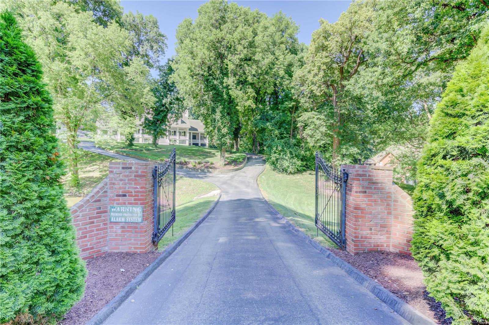 Huntington Forest - Residential