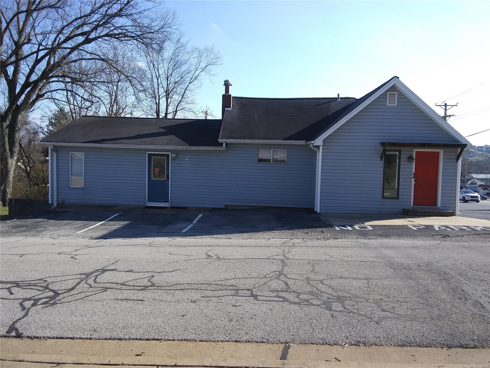 Eureka - Commercial Sale