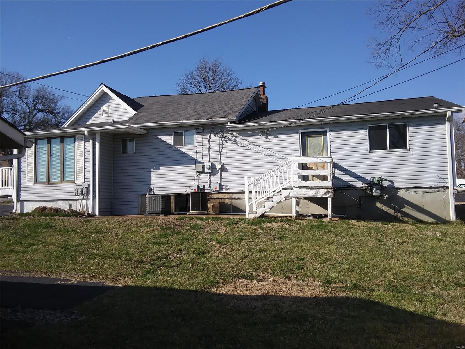 Eureka - Commercial Sale