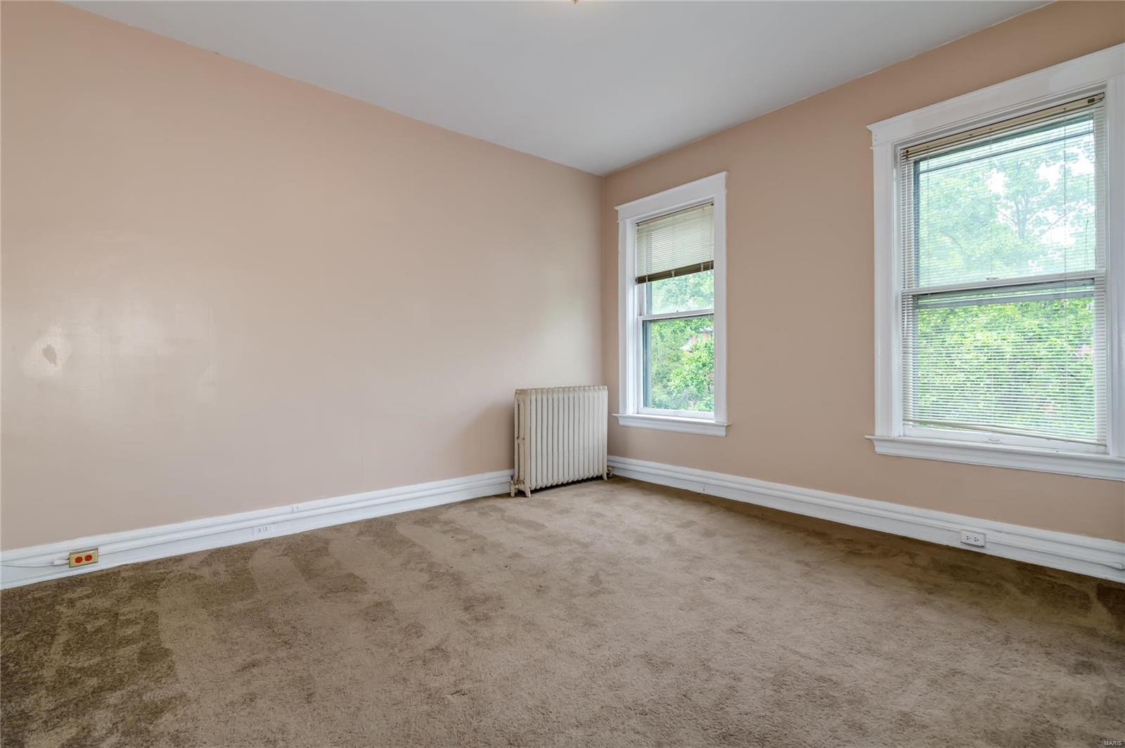 Lindells Add 02 - Residential Income