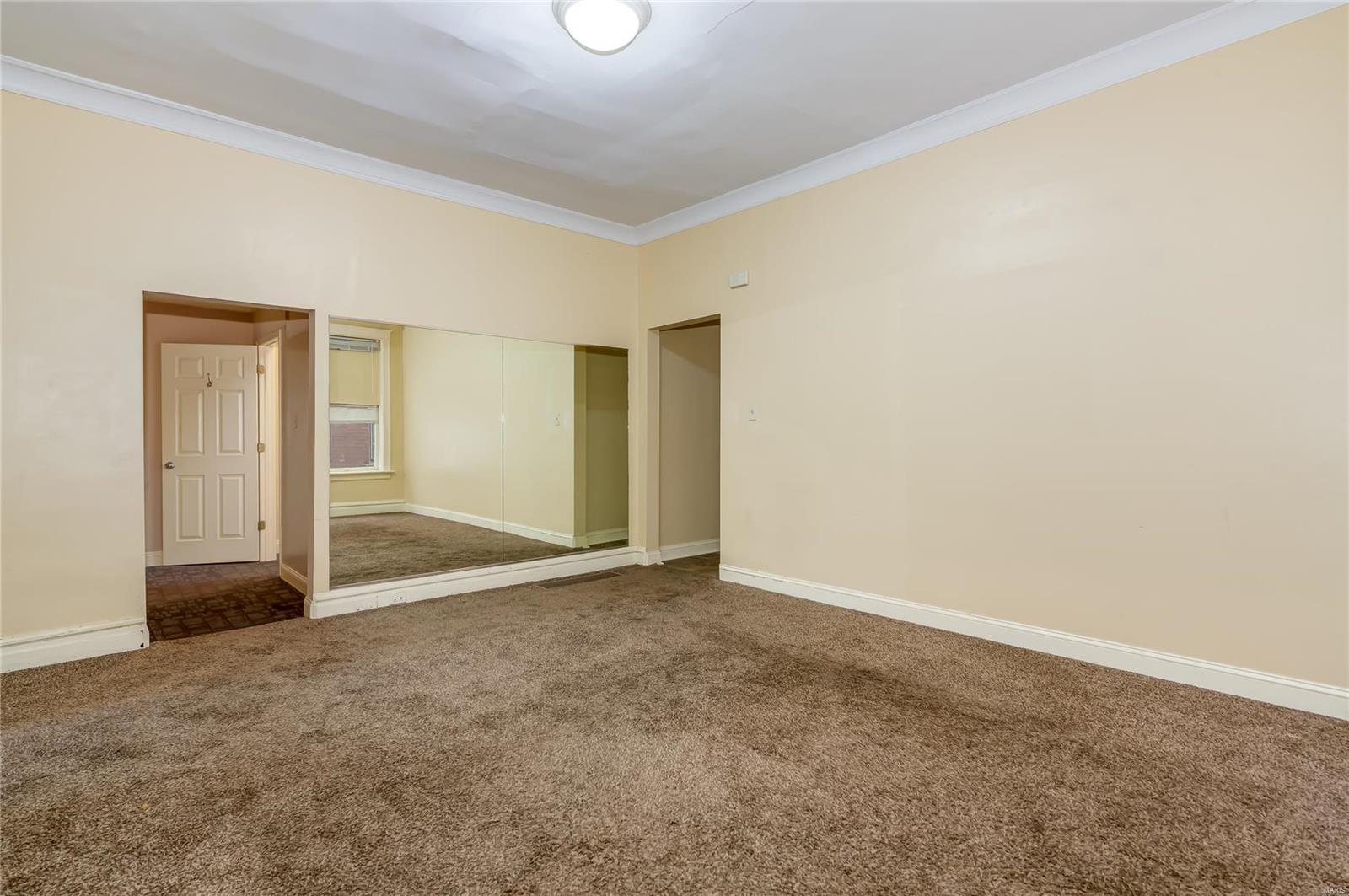 Lindells Add 02 - Residential Income