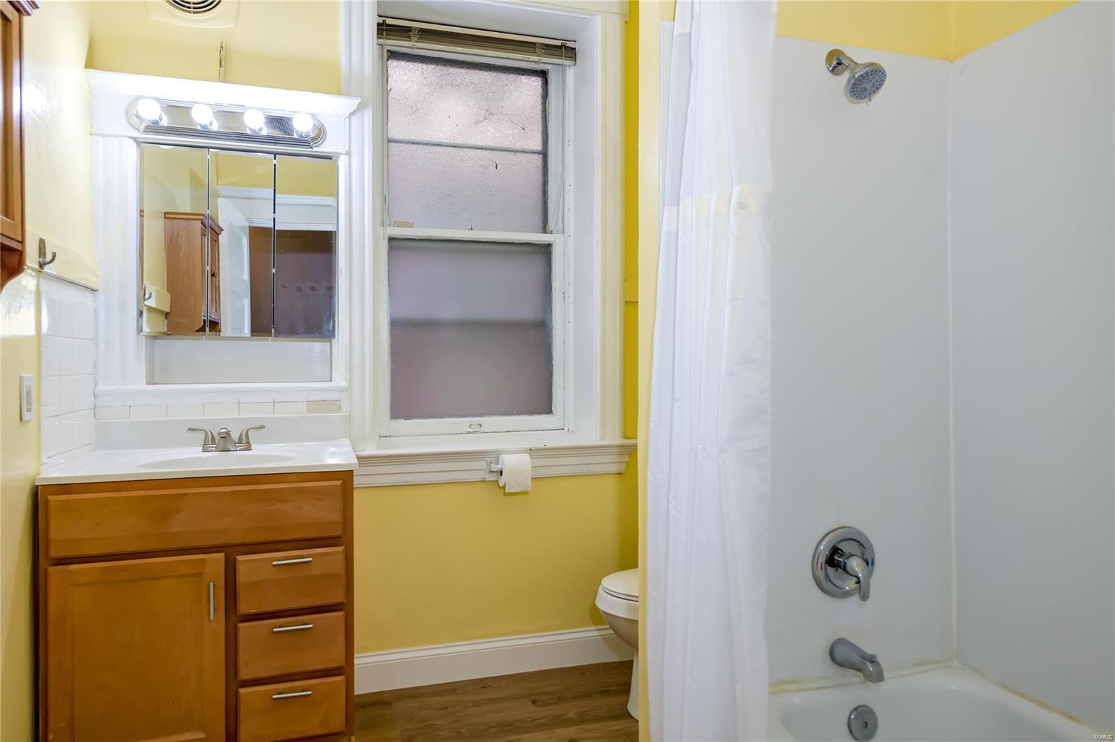 Lindells Add 02 - Residential Income