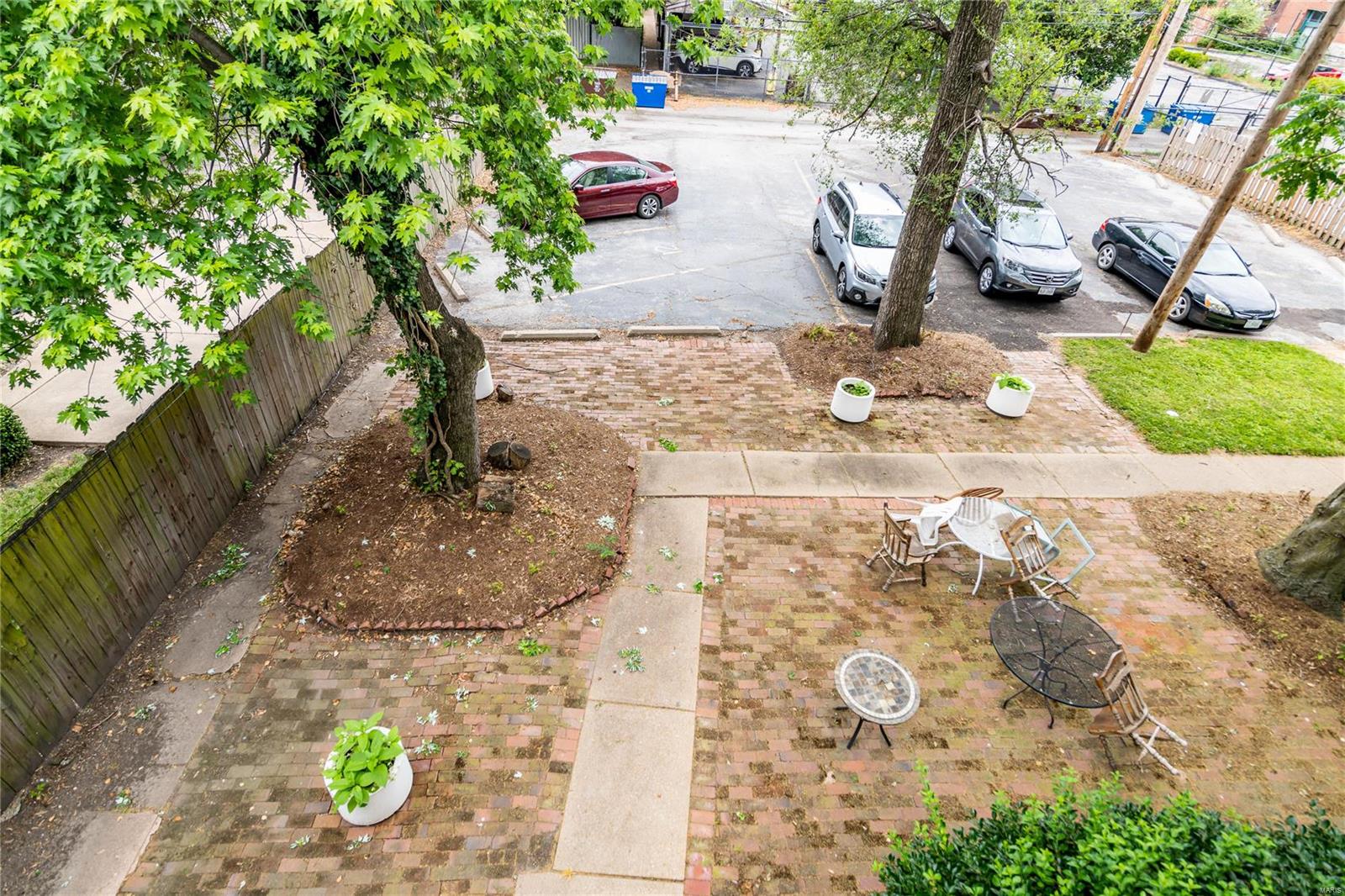 Lindells Add 02 - Residential Income