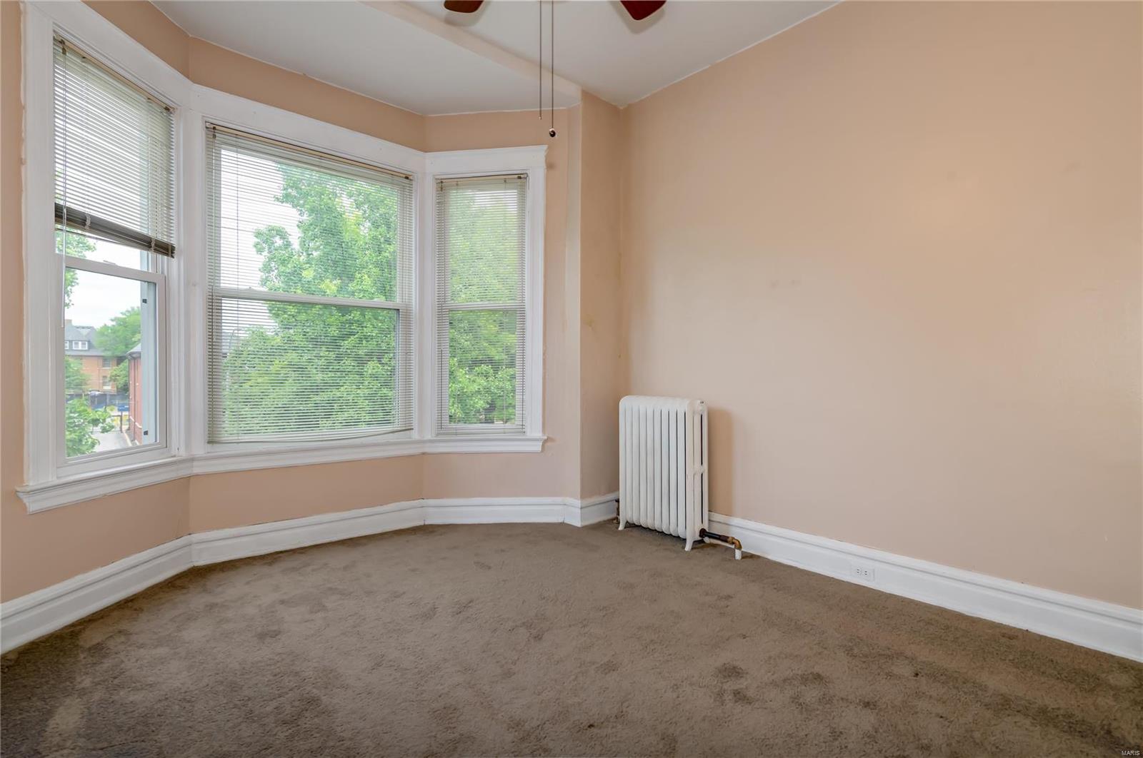 Lindells Add 02 - Residential Income