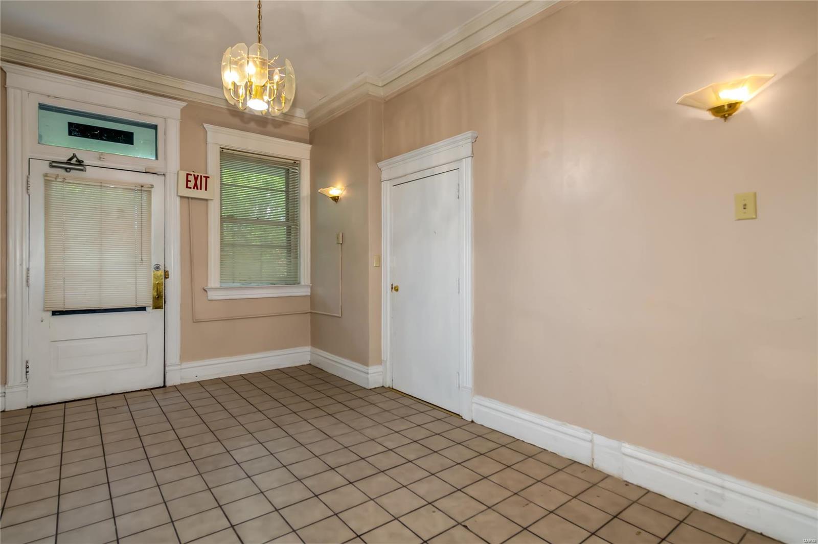 Lindells Add 02 - Residential Income