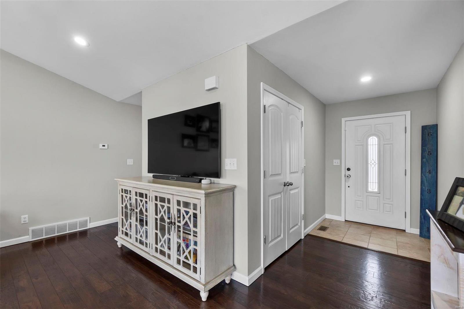 Twin Oaks - Residential