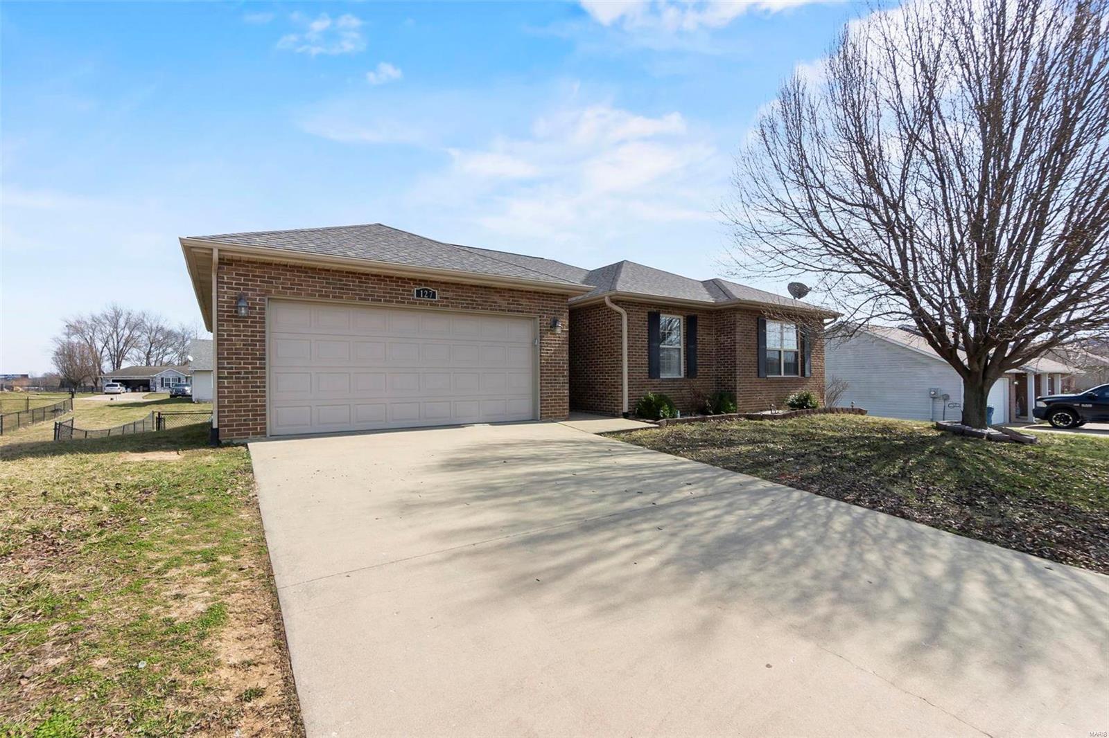 Twin Oaks - Residential