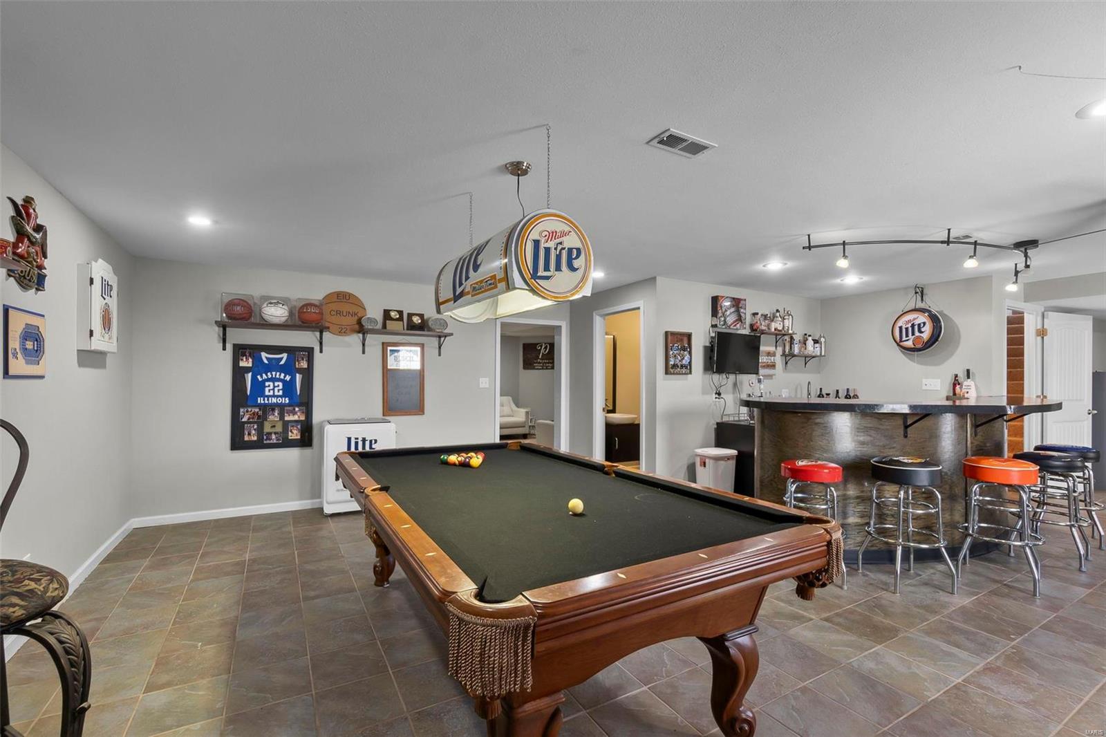 Twin Oaks - Residential