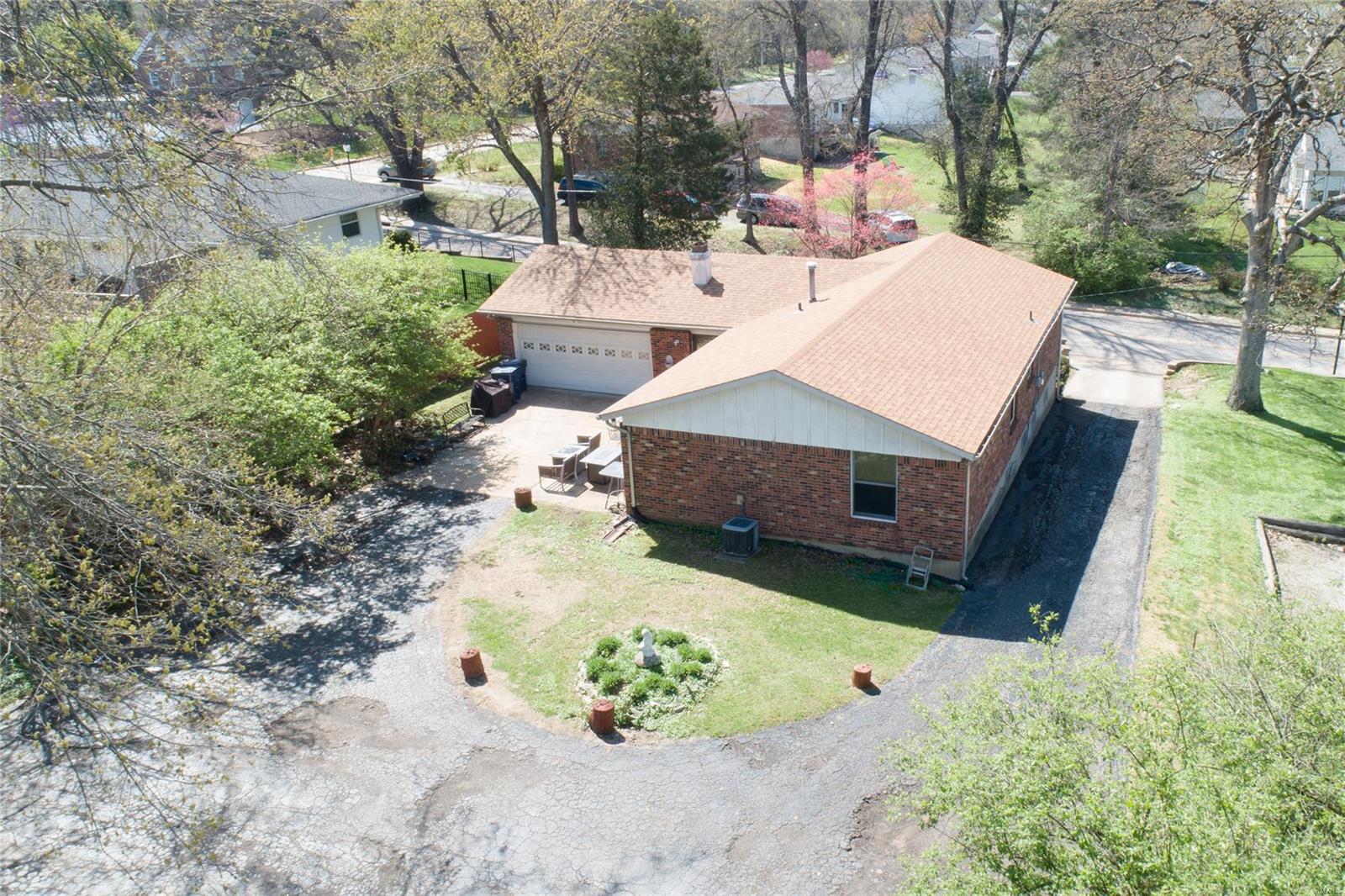 116 S Holmes Avenue